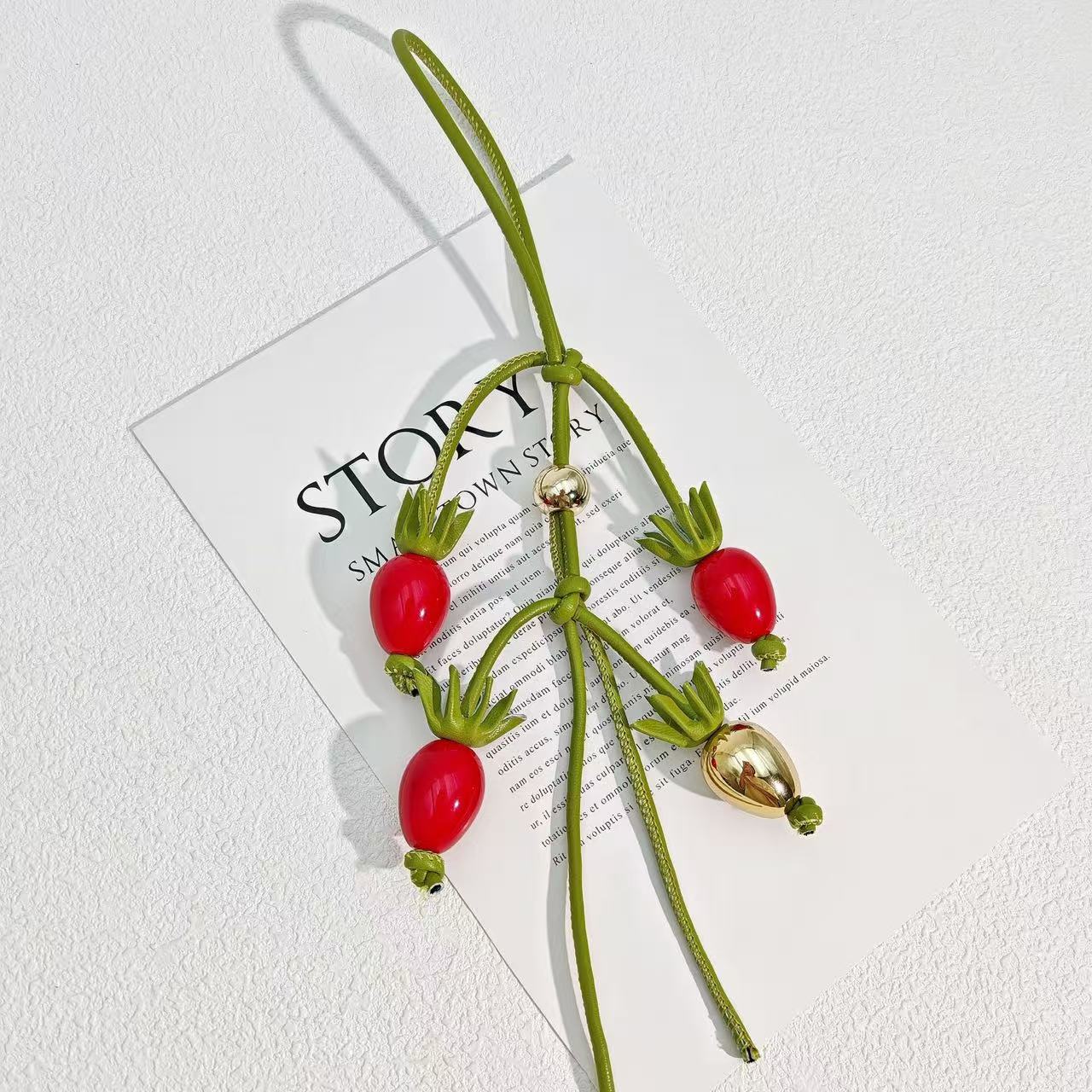 Pingente de Couro Bovino em Fo - Women'S Accessories Loewe avaliação e preço